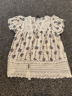 Womens bke top size small